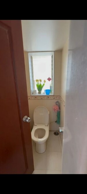 Bathroom in 1 BHK Apartment at Sea Crest Apartment, Andheri West – for Sale