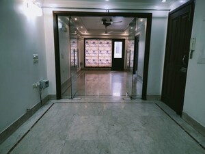 Parking in 3 BHK Builder Floor at Greater Kailash I – for Rent