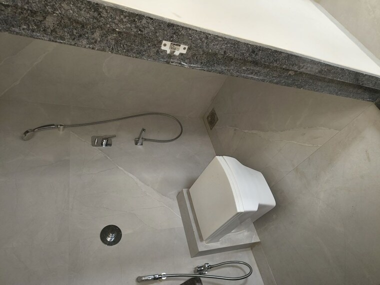 Bathroom, madhumalti-chs 3 Bedroom 650 Sq.Ft. Apartment In Goregaon West Mumbai 10648194