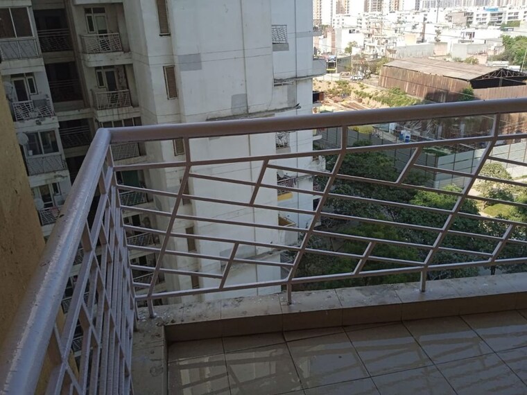 Balcony, bptp-princess-park 2 Bedroom 1261 Sq.Ft. Apartment In Sector 86 Faridabad 10648199