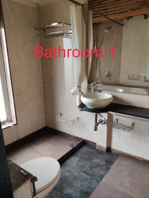 Team Area in 2 BHK Apartment at Evershine Grandeur, Malad West – for Rent