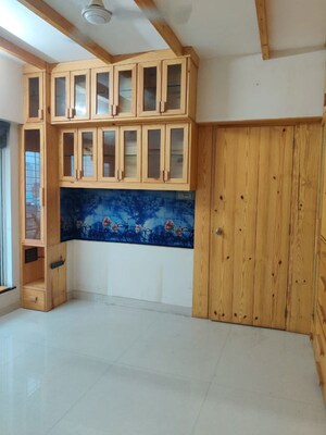 Room in 2 BHK Apartment at Evershine Grandeur, Malad West – for Rent