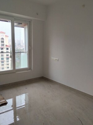 Room in 3.5 BHK Apartment at ND Palai Towers, Goregaon West – for Rent