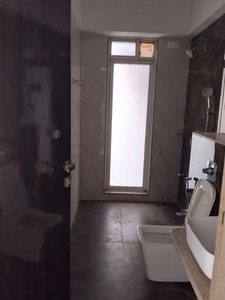 Bathroom, nd-palai-towers 3.5 Bedroom 1370 Sq.Ft. Apartment In Goregaon West Mumbai 10648215