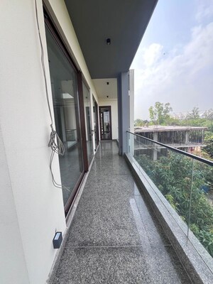 Balcony in 4 BHK Builder Floor at Defence Colony – for Rent