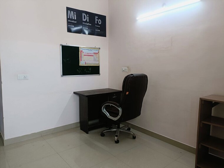 undefined, awho-6a 3 Bedroom 1645 Sq.Ft. Apartment In Vrindavan Yojna Lucknow 10648222
