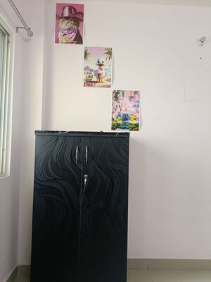 Furnished Amenities in 3 BHK Apartment at AWHO 6A, Vrindavan Yojna – for Rent