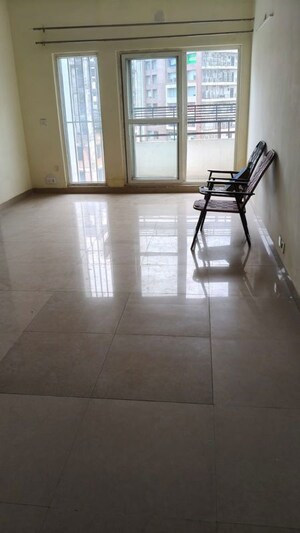 Room in 3 BHK Apartment at AWHO 6A, Vrindavan Yojna – for Rent