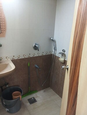 Bathroom in 3 BHK Apartment at Kohinoor City Phase II, Kurla – for Rent
