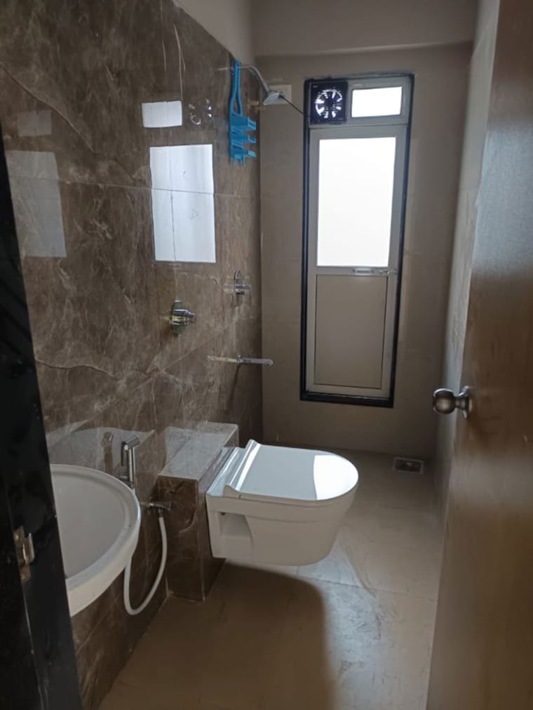 Bathroom, haware-intelligentia-axis 2 Bedroom 499 Sq.Ft. Apartment In Borivali East Mumbai 10648240