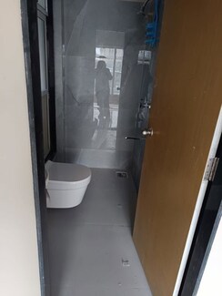2 BHK Apartment For Rent in Haware Intelligentia Axis