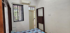 Room in 1 BHK Apartment at Om Nivas LBS, Lbs Marg – for Rent