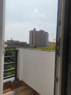 Balcony in 1 BHK Builder Floor at Mayfield Garden – for Rent