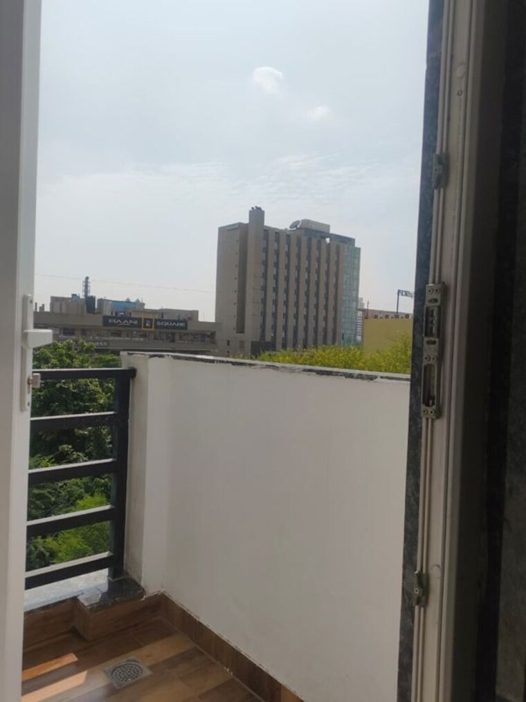 Balcony, mayfield garden 1 Bedroom 550 Sq.Ft. Builder Floor In Mayfield Garden Gurgaon 10648266