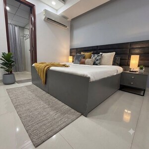 Kitchen in 1 BHK Builder Floor at Dlf Phase I – for Rent