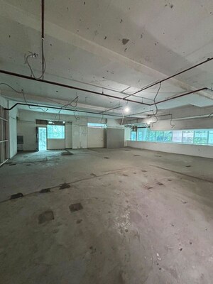 Parking in  Office Space at The Wadhwa Platina Bandra East, Bandra East – for Rent
