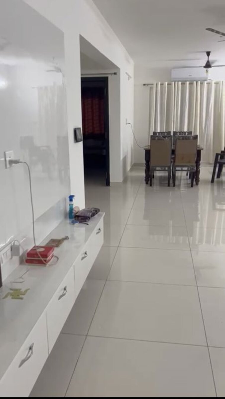 Bathroom, ambience-courtyard 3 Bedroom 2000 Sq.Ft. Apartment In Manikonda Hyderabad 10648324