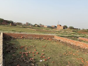  Plot For Sale in Parao