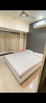 2 BHK +  900 Sq.Ft. Apartment in Swastik CHS Vile Parle