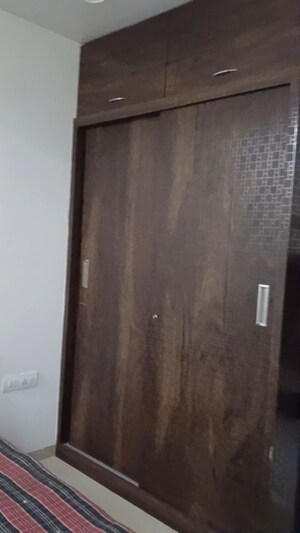 Furnished Amenities in 2 BHK Apartment at Cosmos Solitaire, Virar West – for Rent