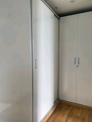 Room in 2 BHK Apartment at Ireo The Grand Arch, Sector 58 – for Rent
