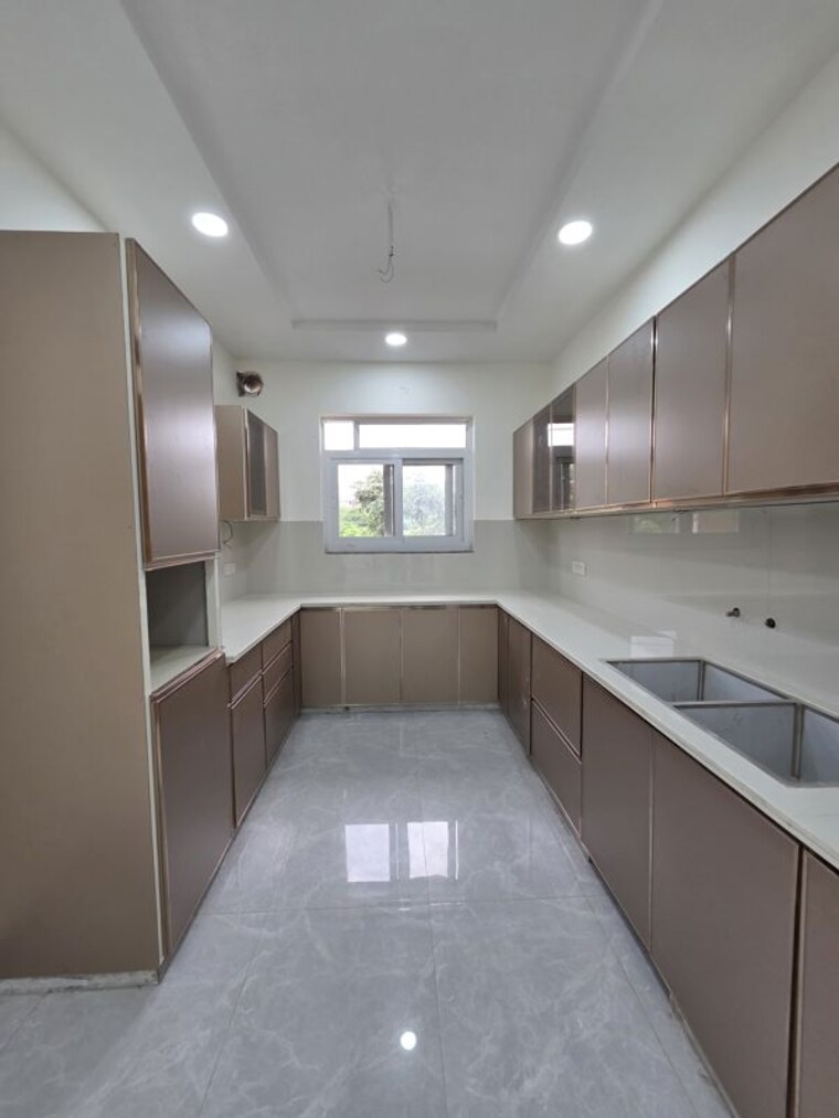 Kitchen, green fields colony 4 Bedroom 2250 Sq.Ft. Builder Floor In Green Fields Colony Faridabad 10648379
