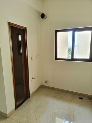 Room in 3 BHK Apartment at Cornerstone Akhinta Residences, Btm Layout – for Sale
