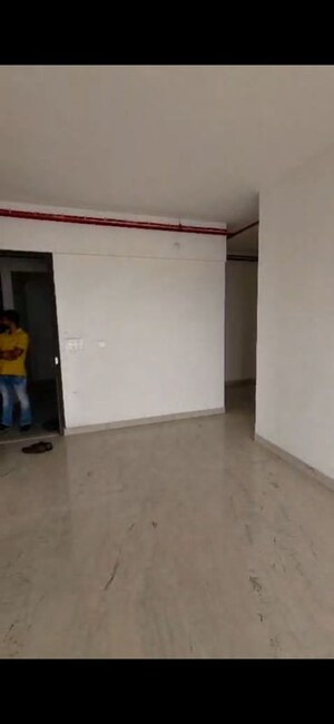 Room in 2.5 BHK Apartment at ND Palai Towers, Goregaon West – for Rent