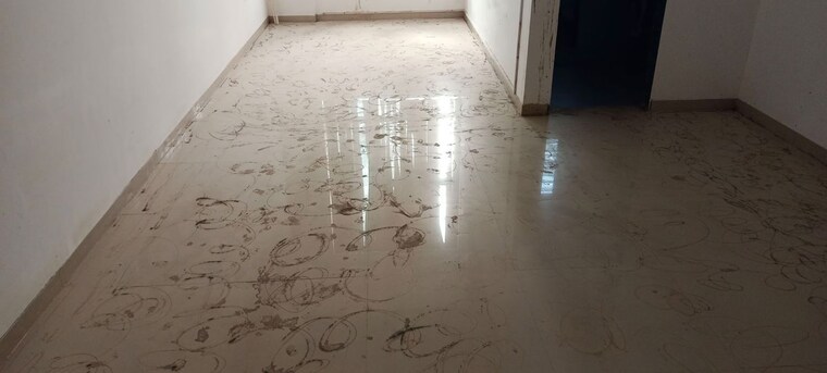 Room, lotus-business-park Commercial Office Space 325 Sq.Ft. In Malad West Mumbai 10648405