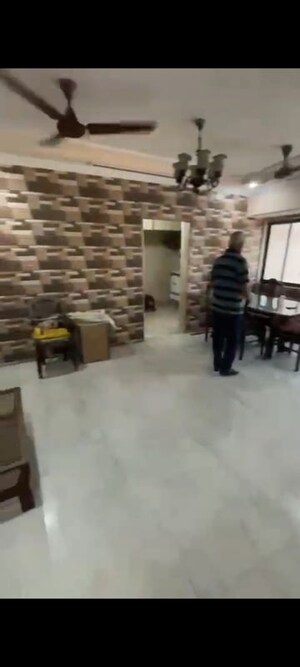 2 BHK Apartment For Rent in Sumitra Sadan Vile Parle West, Vile Parle West