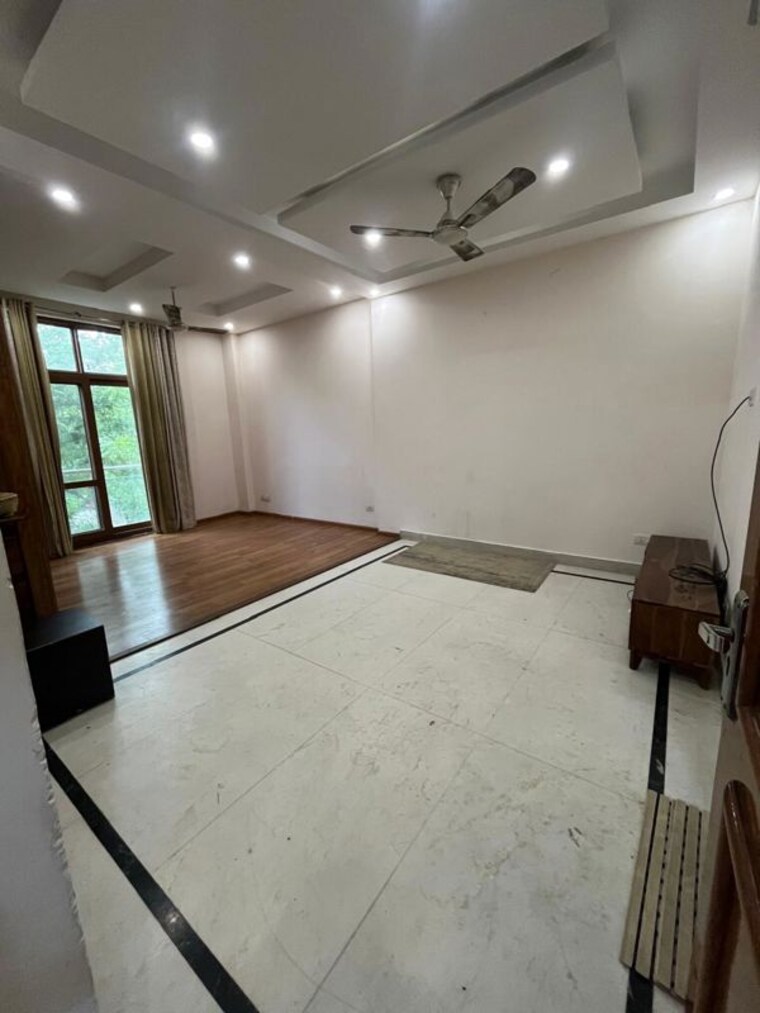 Room, sheikh sarai phase 2 4 Bedroom 2000 Sq.Ft. Builder Floor In Sheikh Sarai Phase 2 Delhi 10648455
