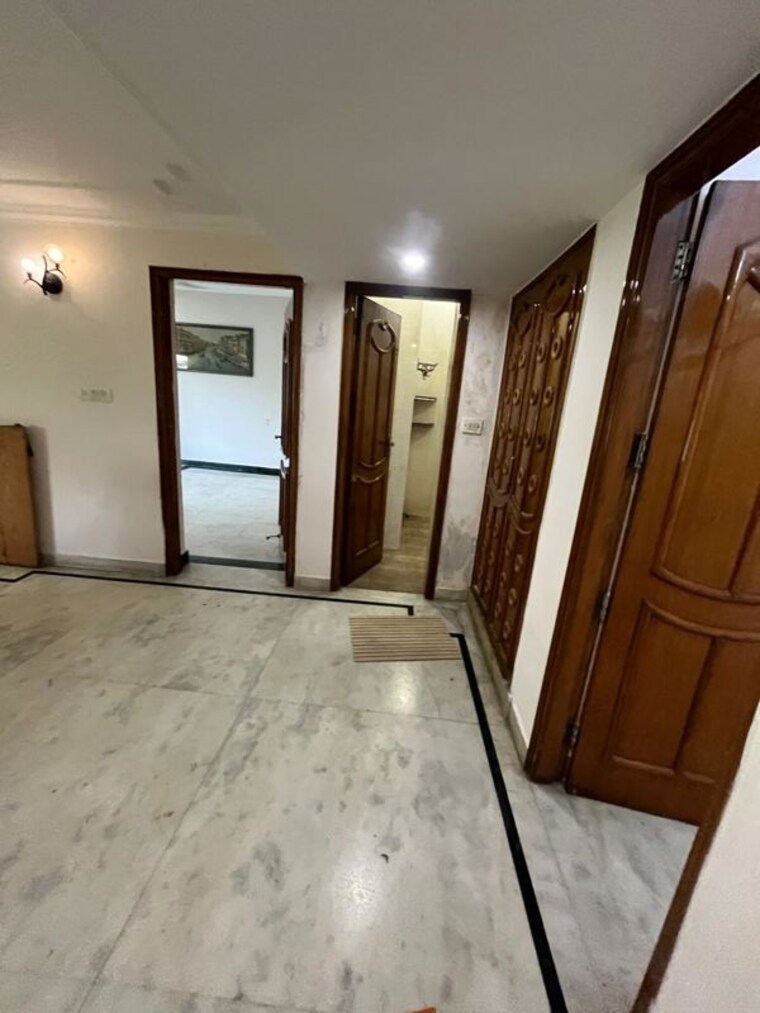 Bedroom, sheikh sarai phase 2 4 Bedroom 2000 Sq.Ft. Builder Floor In Sheikh Sarai Phase 2 Delhi 10648455