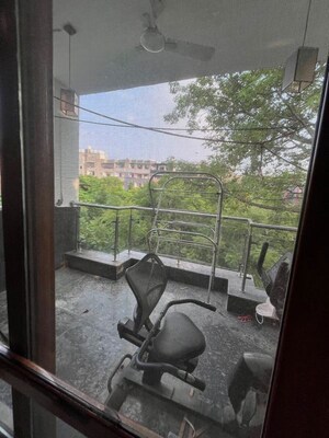 Balcony in 4 BHK Builder Floor at Sheikh Sarai Phase 2 – for Rent