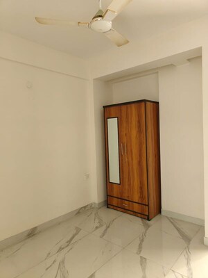 Room in 3 BHK Apartment at M3M Soulitude, Sector 89 – for Rent
