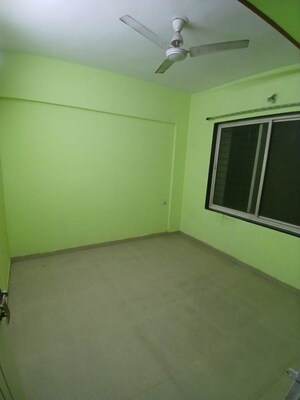Room in 2 BHK Apartment at Duville Riverdale Grove, Kharadi – for Rent