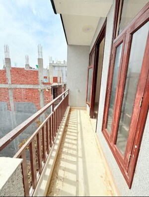 2 BHK Builder Floor For Rent in Saket