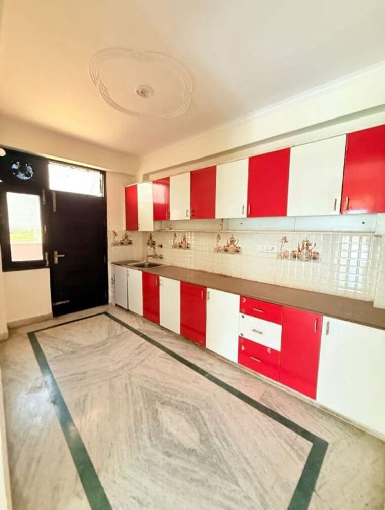 Kitchen, saket 2 Bedroom 800 Sq.Ft. Builder Floor In Saket Delhi 10648510