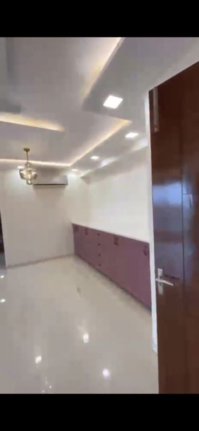 Kitchen, omaxe-royal-residency-faridabad 3 Bedroom 1925 Sq.Ft. Apartment In Sector 79 Faridabad 10648528
