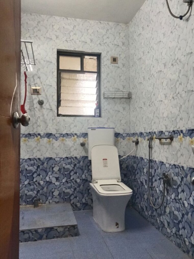 Bathroom, harsh-paradise 2 Bedroom 800 Sq.Ft. Apartment In Aundh Pune 10648534
