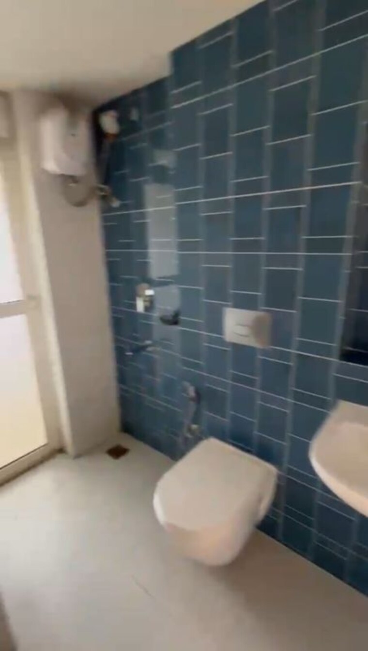 Bathroom, lodha-amara 2 Bedroom 781 Sq.Ft. Apartment In Kolshet Road Thane 10648521