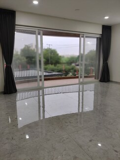 3 BHK +Apartment For Sale in Clar Belvista