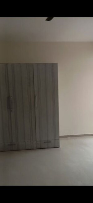 Bathroom in 4 BHK Apartment at Omaxe Heights, Sector 86 – for Rent