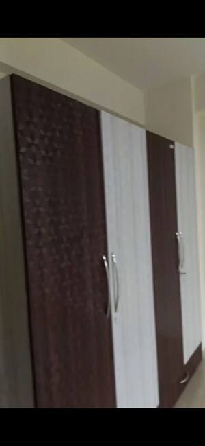 Building Lobby in 4 BHK Apartment at Omaxe Heights, Sector 86 – for Rent