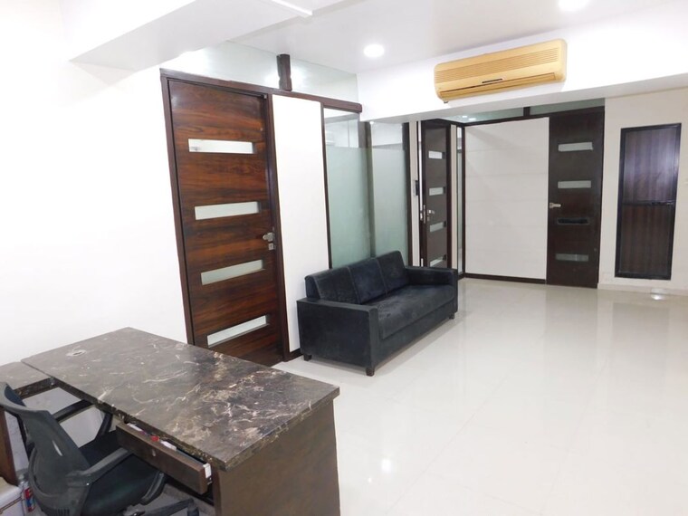 Living Room, cosmos-plaza Commercial Office Space 500 Sq.Ft. In Andheri West Mumbai 10648533