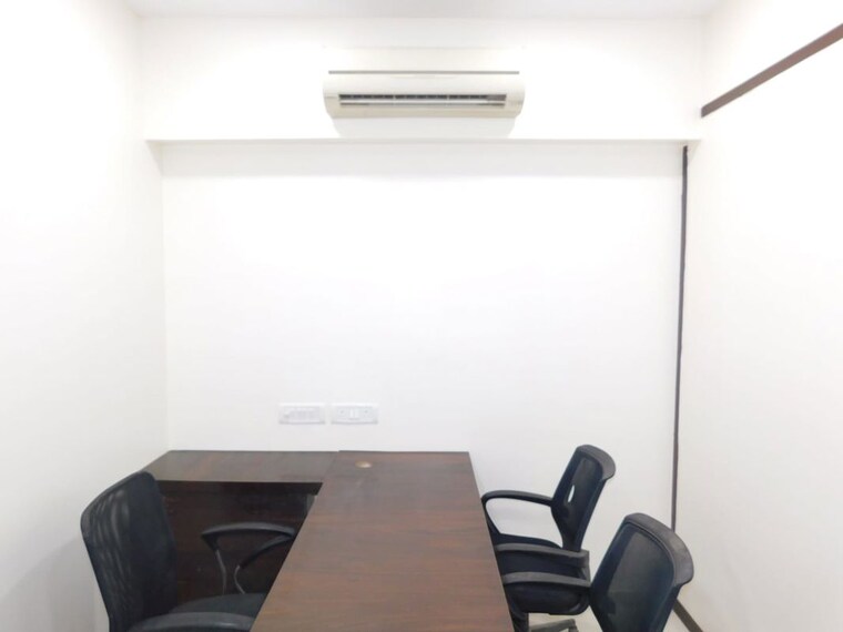 undefined, cosmos-plaza Commercial Office Space 500 Sq.Ft. In Andheri West Mumbai 10648533