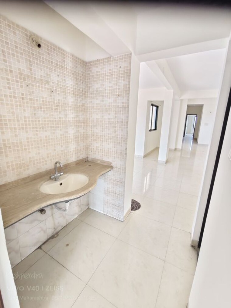 Bathroom, nikash-skies-chs 4 Bedroom 2600 Sq.Ft. Apartment In Pashan Pune 10648559