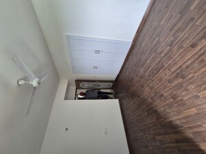 Room in 2 BHK Apartment at BPTP Discovery Park, Sector 80 – for Sale