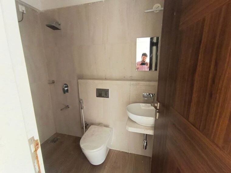 Bathroom, tridhaatu-aum 2 Bedroom 865 Sq.Ft. Apartment In Chembur Mumbai 10648569