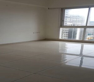 Room in 3 BHK Apartment at LnT Crescent Bay T3, Parel – for Rent
