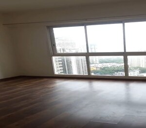 Room in 3 BHK Apartment at LnT Crescent Bay T3, Parel – for Rent